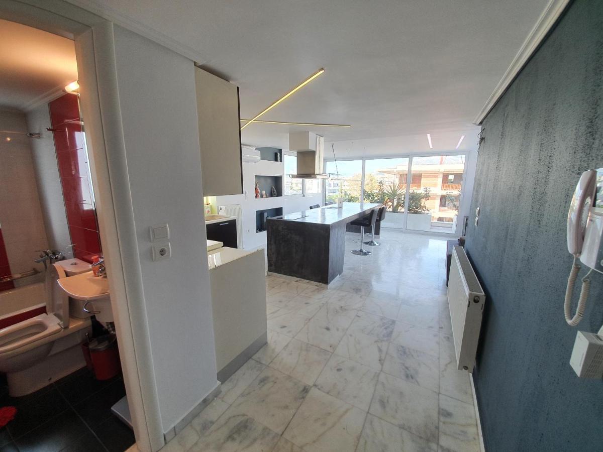 Citycenter Penthouse Mini Private Pool With Hydromassage And Great Town View Atina Dış mekan fotoğraf